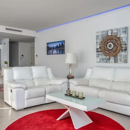 Sunny Terrace With Jacuzzi In El Higueron By Costarentals - Ref 26 Lägenhet Benalmádena