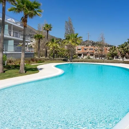 Sunny Terrace With Jacuzzi In El Higueron By Costarentals - Ref 26
